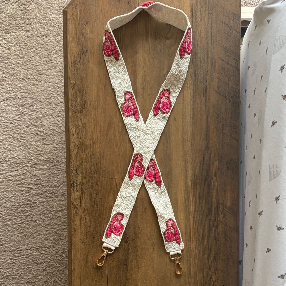 Flash Sale: 🚨cowgirl beaded purse strap with Gold Clasps